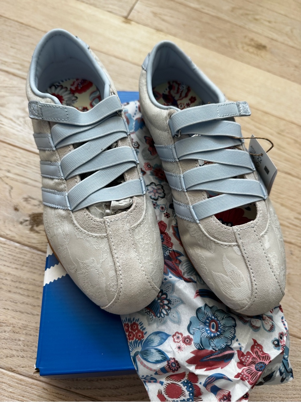 Brand new adidas Women's tokyo mj Slip-On Sneakers